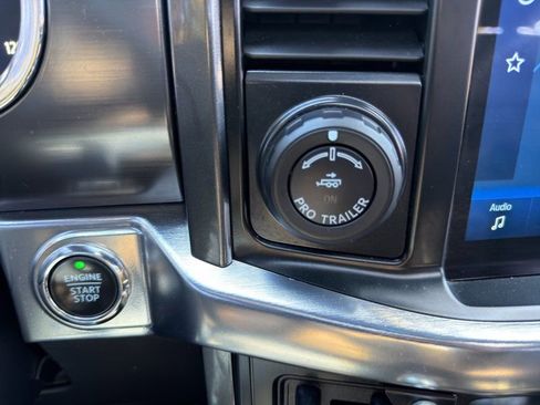 Used 2022 Ford F150 Lariat w/ Equipment Group 502A High AWD/4WD image 28