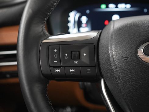 Used 2025 INFINITI QX60 Sensory AWD/4WD image 26