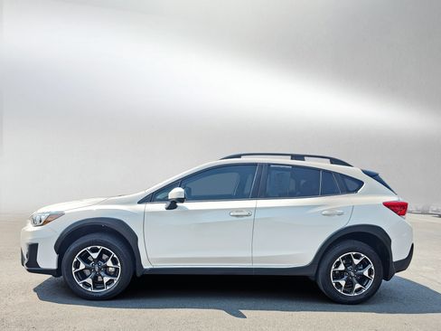 Used 2020 Subaru Crosstrek 2.0i Premium w/ Moonroof Package 2 AWD/4WD image 2