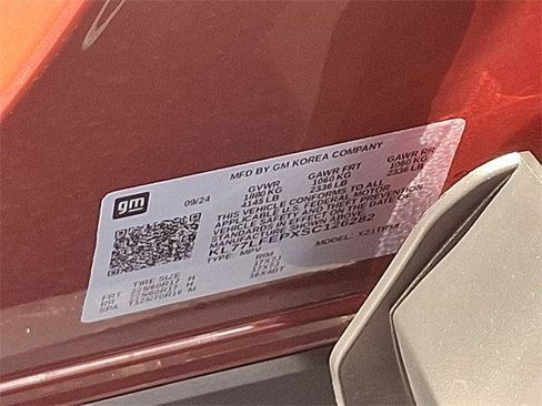 Used 2025 Chevrolet Trax LS image 26