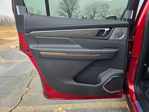 New 2026 Buick Enclave Avenir w/ Super Cruise Package image 28