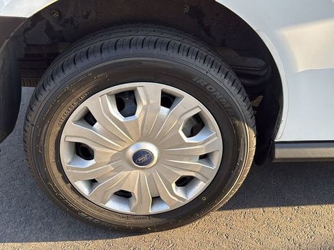 Used 2020 Ford Transit Connect XL image 29