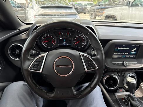 Used 2016 Chevrolet Camaro LT RWD image 42