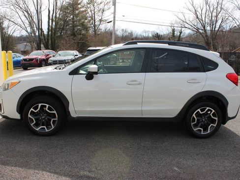 Used 2017 Subaru Crosstrek 2.0i Premium image 10
