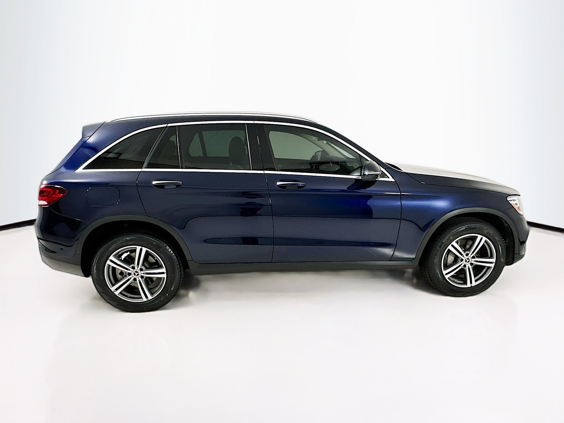 Certified 2022 Mercedes-Benz GLC 300 image 9