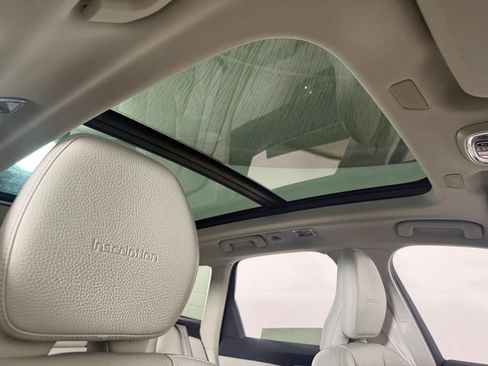 Used 2019 Volvo XC60 T5 Inscription w/ Protection Package Premier FWD image 27