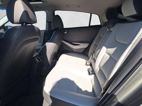 Used 2021 Hyundai Ioniq Limited image 16