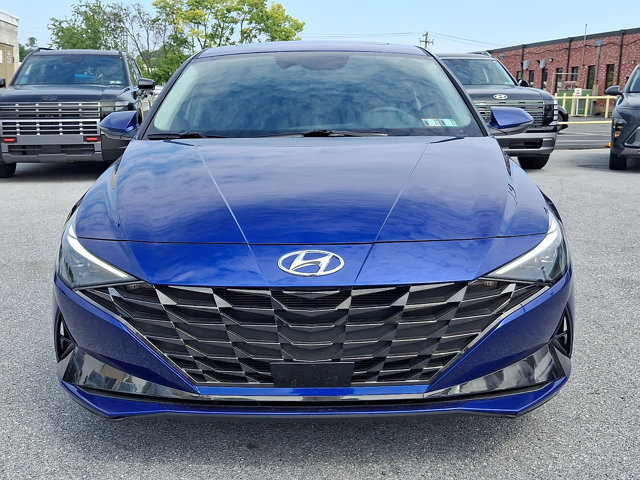 Certified 2023 Hyundai Elantra Limited FWD image 2