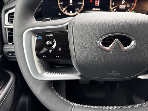 New 2026 INFINITI QX80 Luxe w/ Cargo Package image 13