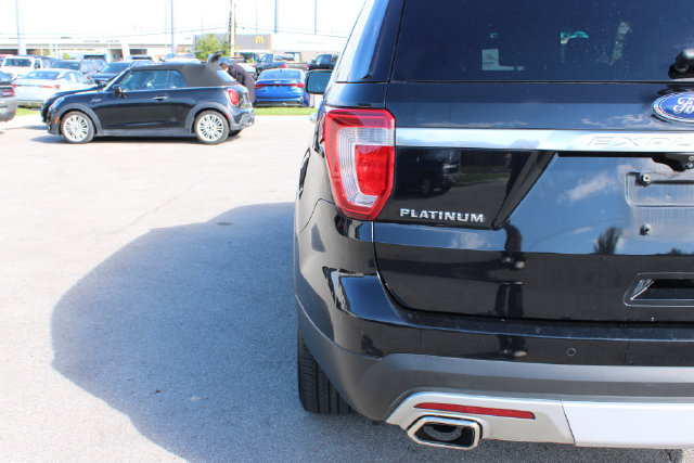 Used 2016 Ford Explorer Platinum AWD/4WD image 44