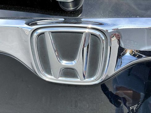 Used 2018 Honda CR-V EX image 30