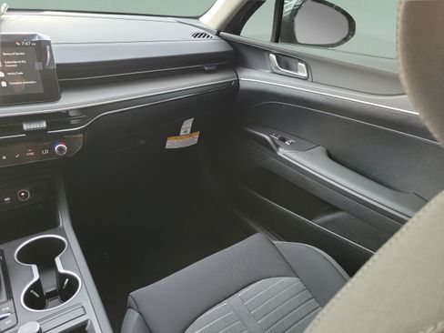 New 2026 Kia K5 LXS FWD image 13