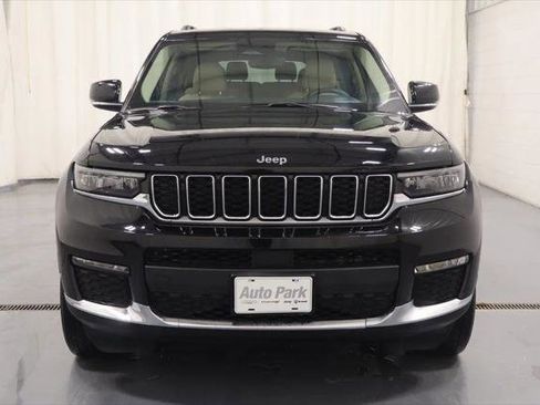 Certified 2022 Jeep Grand Cherokee L Limited AWD/4WD image 4