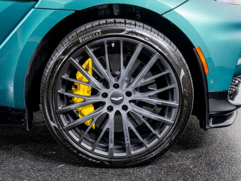 Used 2023 Aston Martin DBX 707 image 7