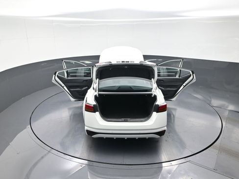 Used 2023 Nissan Altima 2.5 SV image 13