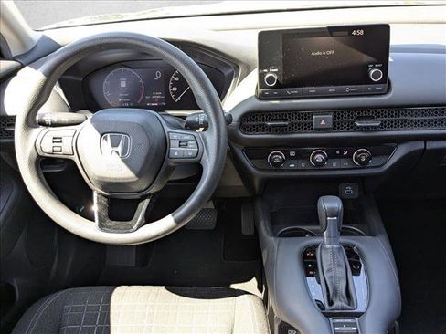 Used 2023 Honda HR-V LX image 16