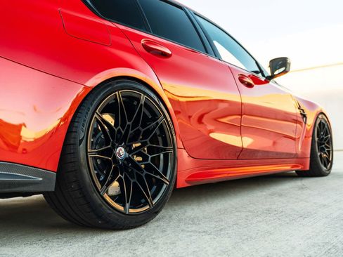 Used 2023 BMW M3 Competition w/ M Carbon Exterior Package AWD/4WD image 15