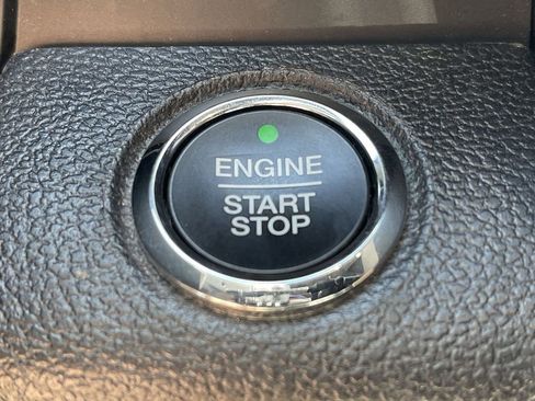 Used 2018 Ford F150 Lariat w/ Equipment Group 501A Mid AWD/4WD image 32
