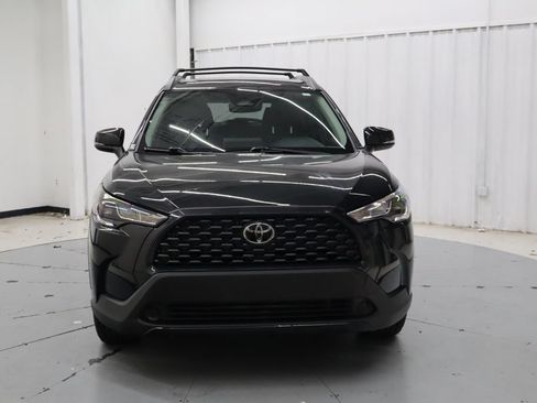 Used 2024 Toyota Corolla Cross LE FWD image 8