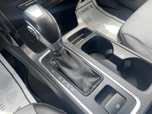 Used 2019 Ford Escape SE AWD/4WD image 25