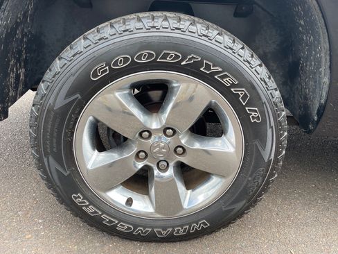 Used 2014 RAM 1500 Big Horn AWD/4WD image 30