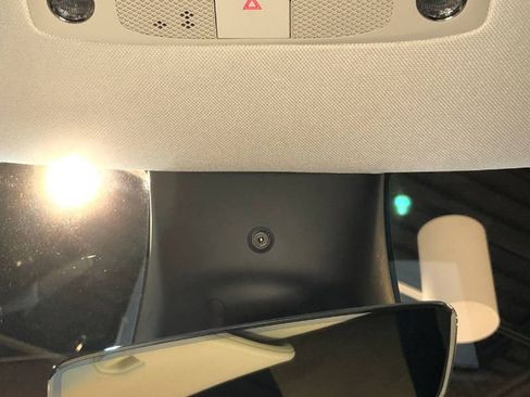 Used 2024 Tesla Model Y Long Range image 36