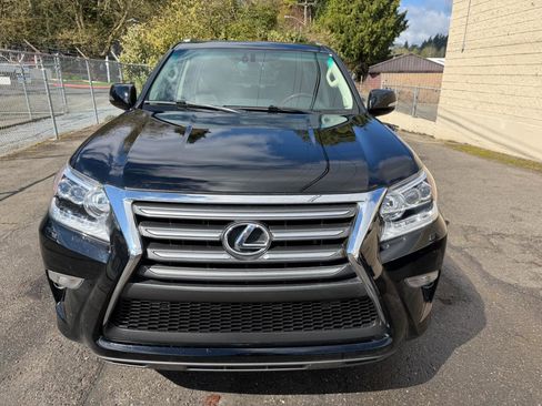 Used 2018 Lexus GX 460 Premium image 2