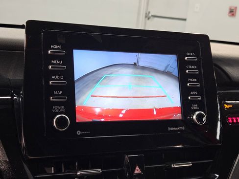 Used 2023 Toyota Camry SE image 29