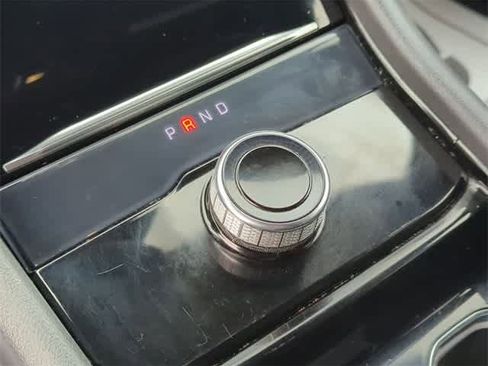 Used 2021 Jeep Grand Cherokee L Laredo image 15