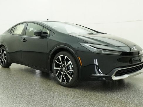 New 2026 Toyota Prius Plug-In Hybrid FWD image 29