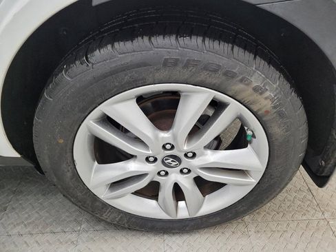 Used 2014 Hyundai Santa Fe Sport 2.0T w/ Navigation Package 06 image 31