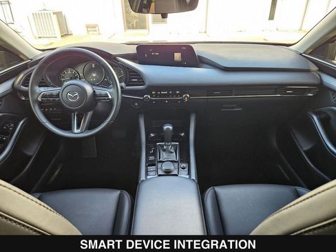 Used 2024 MAZDA MAZDA3 s FWD image 19