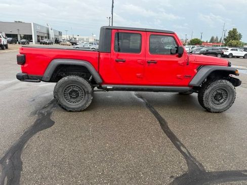 Used 2020 Jeep Gladiator Sport w/ Quick Order Package 24S AWD/4WD image 11