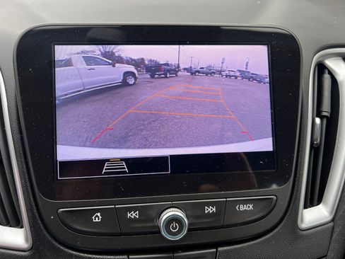 Used 2021 Chevrolet Malibu LS w/ Driver Confidence Package II image 44