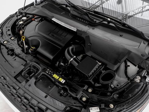 Used 2023 Land Rover Range Rover Evoque R-Dynamic SE image 44