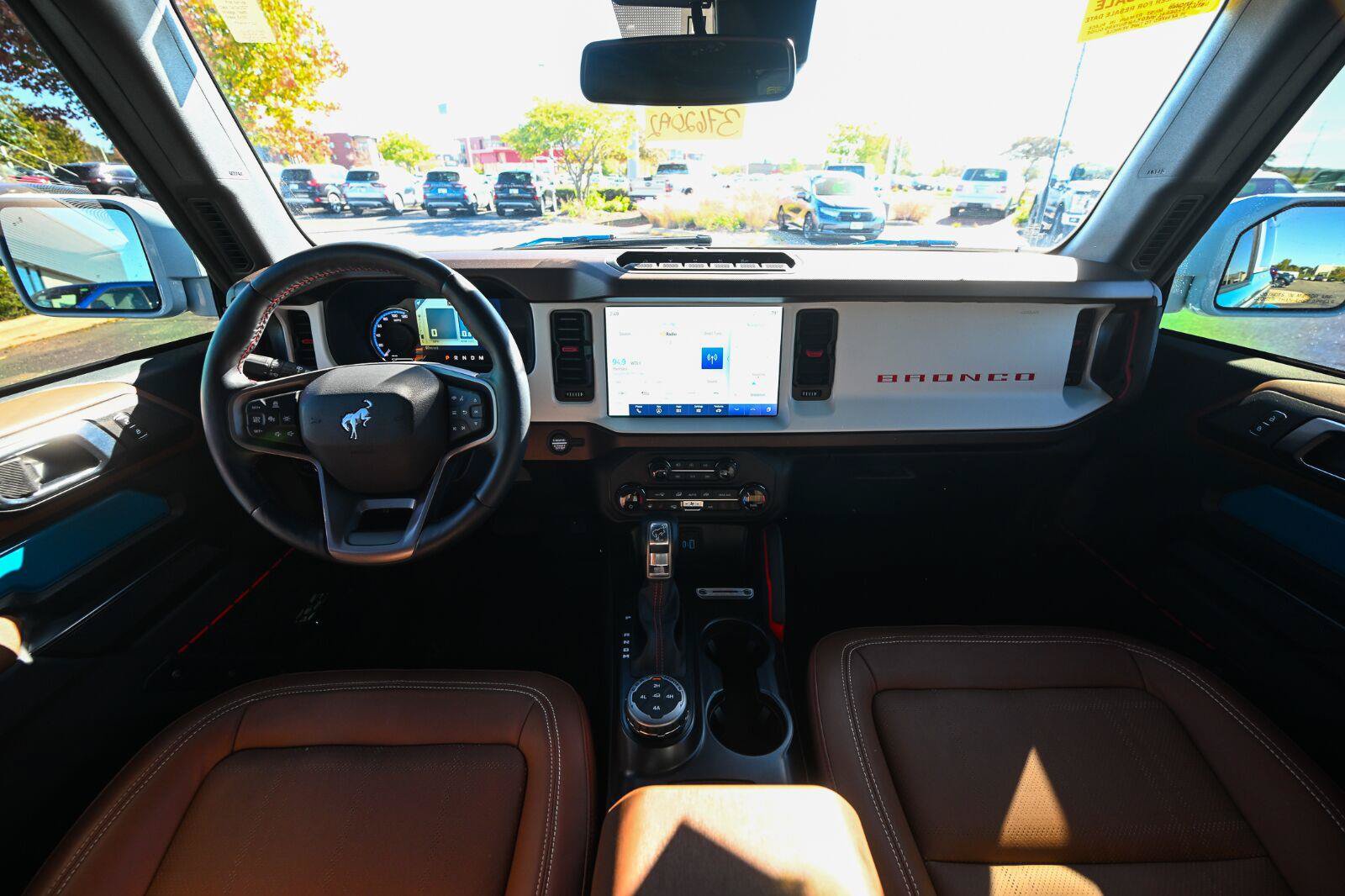 Used 2024 Ford Bronco Heritage Edition AWD/4WD image 26