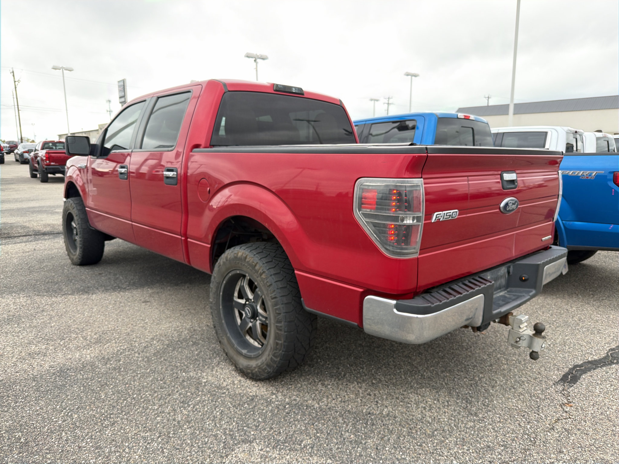 Used 2012 Ford F150 XLT w/ XLT Chrome Pkg AWD/4WD image 3