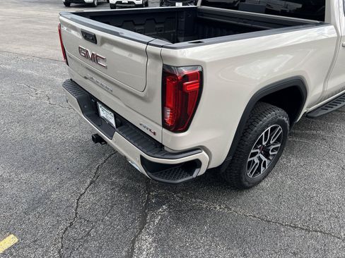 New 2026 GMC Sierra 1500 AT4 w/ AT4 Premium Package AWD/4WD image 51