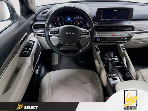 Used 2022 Kia Telluride EX w/ EX Premium Package image 24