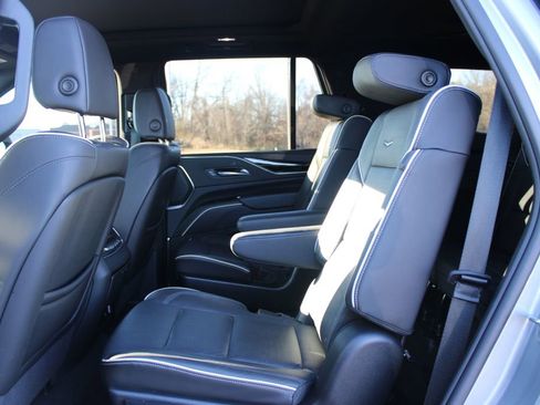 Used 2024 Cadillac Escalade Sport image 26