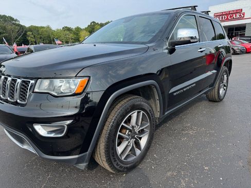 Used 2020 Jeep Grand Cherokee Limited AWD/4WD image 9