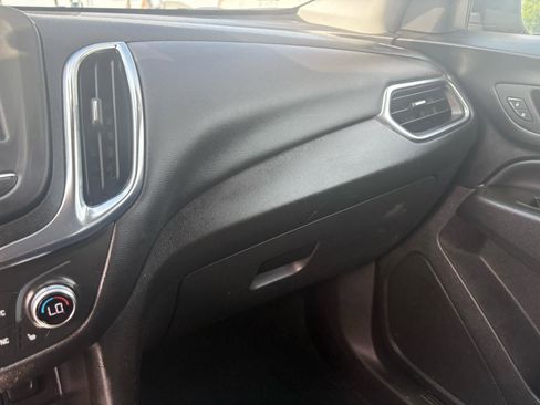 Used 2024 Chevrolet Equinox LT FWD image 23