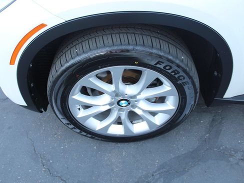 Used 2016 BMW X5 xDrive35i AWD/4WD image 11