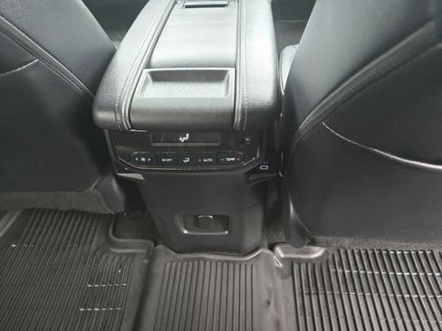 Certified 2024 Toyota Grand Highlander XLE image 15