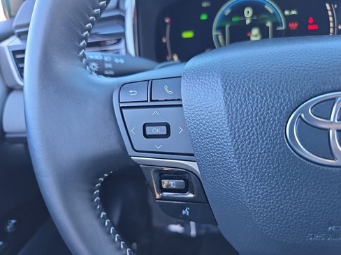 Certified 2025 Toyota Camry SE image 21