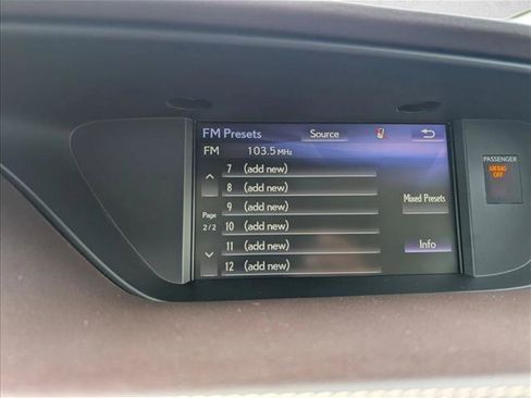 Used 2017 Lexus ES 350 w/ Luxury Package FWD image 18