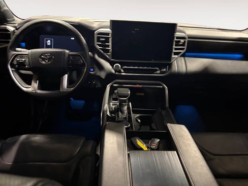 Used 2023 Toyota Tundra Platinum image 11
