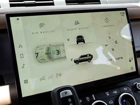 New 2026 Land Rover Defender 110 X-Dynamic SE AWD/4WD image 37