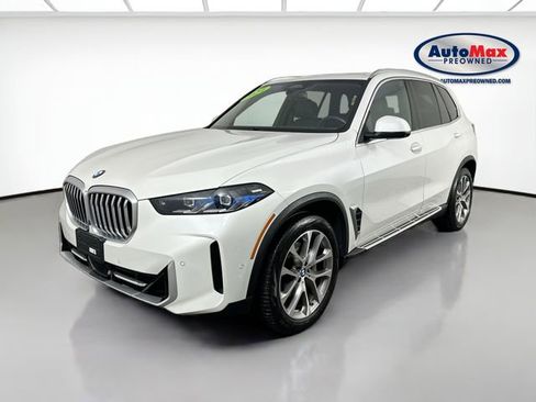 Used 2024 BMW X5 xDrive40i image 5