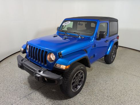 Used 2021 Jeep Wrangler Sport image 6